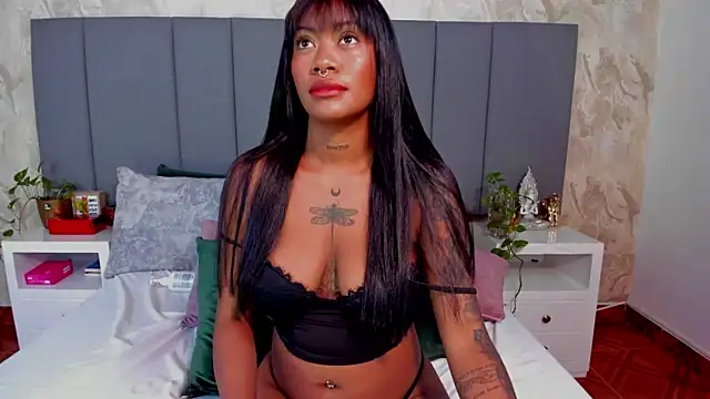 JulianaMiller online show from September 2025 03:32:02 AM