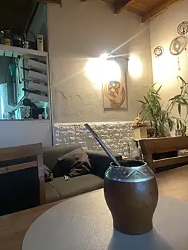 Snapshot of Sensualmente333 chatting on November 2025 11:31:02 AM Sensualmente333 online show from November 2025 11:31:02 AM