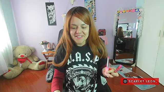 Snapshot of Scarletleon77 chatting on March 2025 03:18:02 PM Scarletleon77 online show from March 2025 03:18:02 PM