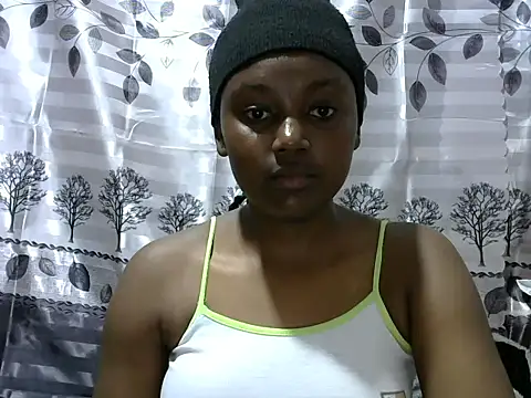 Snapshot of Sweet_kelsiey chatting on January 2025 01:29:01 PM Sweet kelsiey online show from January 2025 01:29:01 PM