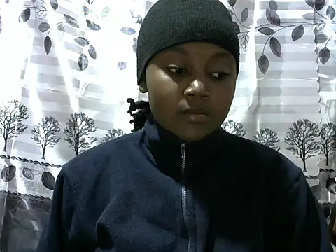 Snapshot of Sweet_kelsiey chatting on January 2025 07:37:01 PM Sweet kelsiey online show from January 2025 07:37:01 PM