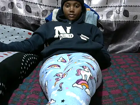 Snapshot of Sweet_kelsiey chatting on March 2025 12:08:01 AM Sweet kelsiey online show from March 2025 12:08:01 AM