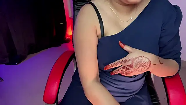 tigress kashish online show from January 2025 10:01:01 PM