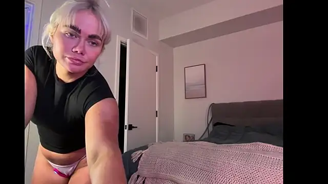 ElenaErickson online show from December 2025 04:18:02 AM