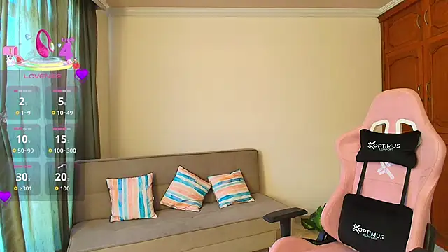 Snapshot of lili_jade222 chatting on November 2025 06:18:02 PM lili jade222 online show from November 2025 06:18:02 PM