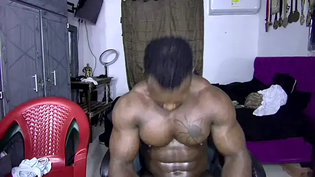 Snapshot of MedellinBlackx chatting on November 2025 12:00:01 AM MedellinBlackx online show from November 2025 12:00:01 AM