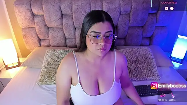 Emilyboobss online show from September 2025 02:34:02 AM