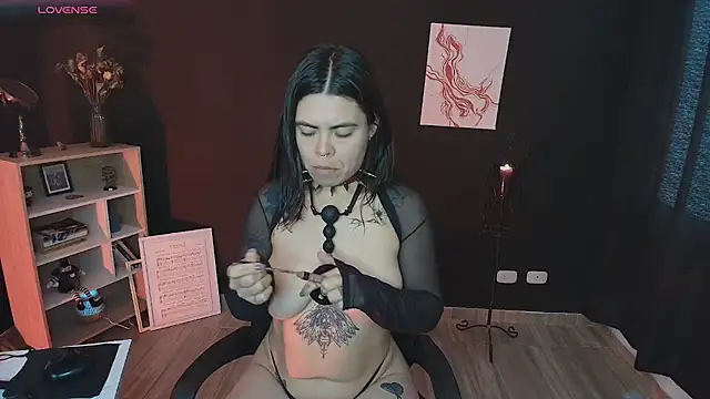 Snapshot of _WednesdayFriday_ chatting on January 2025 09:20:01 PM WednesdayFriday online show from January 2025 09:20:01 PM