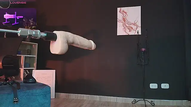 Snapshot of _WednesdayFriday_ chatting on February 2025 09:53:02 PM WednesdayFriday online show from February 2025 09:53:02 PM