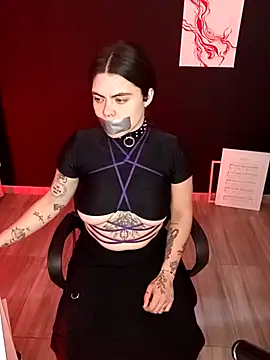 Snapshot of _WednesdayFriday_ chatting on March 2025 05:50:01 PM WednesdayFriday online show from March 2025 05:50:01 PM