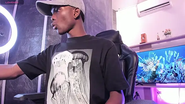 Snapshot of JacksonMuller_ chatting on December 2025 01:53:01 PM JacksonMuller online show from December 2025 01:53:01 PM