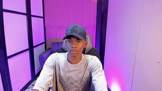 Snapshot of JacksonMuller_ chatting on December 2025 01:49:02 PM JacksonMuller online show from December 2025 01:49:02 PM