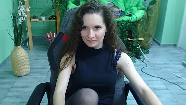 Miss Barbara  online show from February 2025 09:25:01 PM