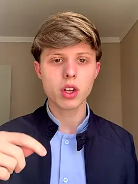 Snapshot of Diego17age chatting on September 2025 04:53:02 PM Diego17age online show from September 2025 04:53:02 PM