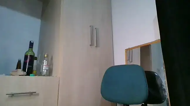 Snapshot of Sexy_barb2 chatting on February 2025 04:47:02 PM Sexy barb2 online show from February 2025 04:47:02 PM