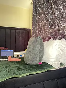 Snapshot of Sexy_barb2 chatting on February 2026 06:50:01 AM Sexy barb2 online show from February 2026 06:50:01 AM