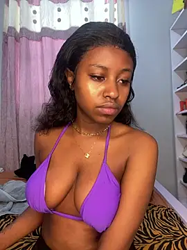 Snapshot of hot_daily chatting on November 2025 04:45:02 AM hot daily online show from November 2025 04:45:02 AM