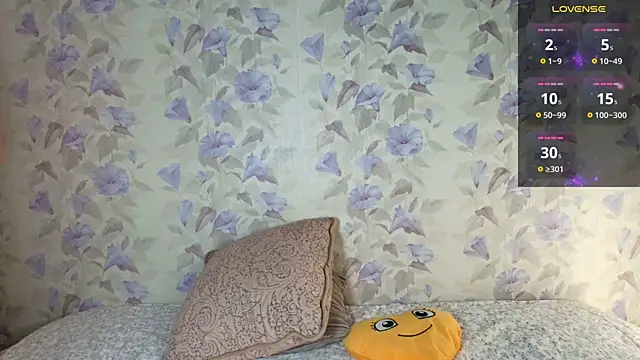 Louise Lavender online show from August 2026 05:06:02 AM