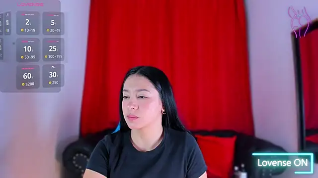 Lila Pinky online show from November 2025 12:30:01 PM