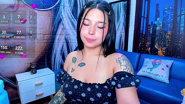 Snapshot of Small_naughty_ chatting on February 2025 05:16:01 PM Small naughty online show from February 2025 05:16:01 PM