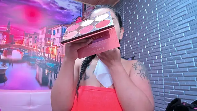 Snapshot of Small_naughty_ chatting on October 2025 01:34:02 PM Small naughty online show from October 2025 01:34:02 PM