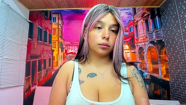 Snapshot of Small_naughty_ chatting on October 2025 01:34:02 PM Small naughty online show from October 2025 01:34:02 PM