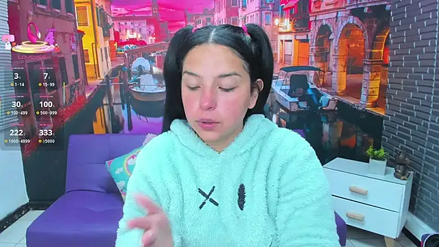 Snapshot of Small_naughty_ chatting on December 2025 01:42:01 PM Small naughty online show from December 2025 01:42:01 PM