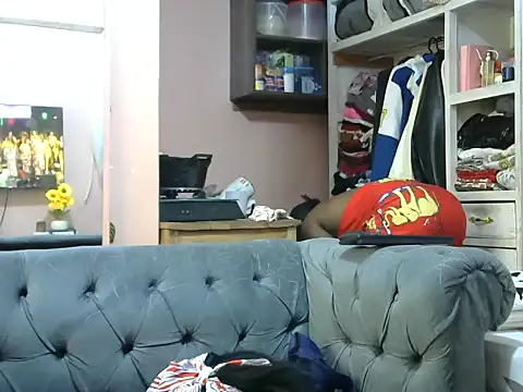 slender-qwene online show from June 2026 06:27:01 AM