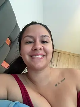 KattyPortman online show from January 2026 07:06:02 PM