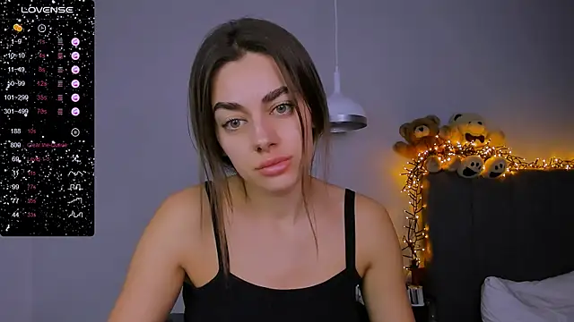 Snapshot of Marta_jess chatting on January 2025 07:44:02 PM Marta jess online show from January 2025 07:44:02 PM