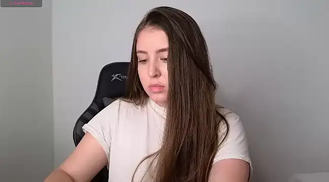 Daivis 17 online show from December 2024 12:23:01 AM