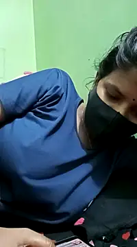 Snapshot of Anusri- chatting on March 2025 05:49:02 PM Anusri- online show from March 2025 05:49:02 PM