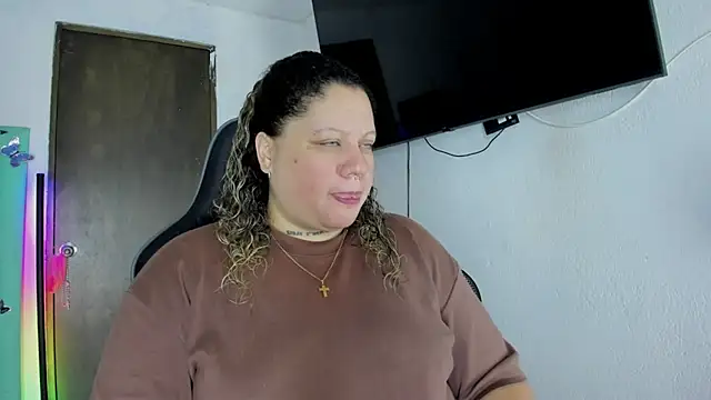 Snapshot of mariana_maze chatting on December 2024 02:16:01 AM mariana maze online show from December 2024 02:16:01 AM