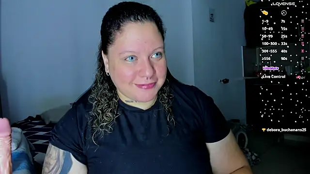 Snapshot of mariana_maze chatting on December 2024 06:21:02 AM mariana maze online show from December 2024 06:21:02 AM