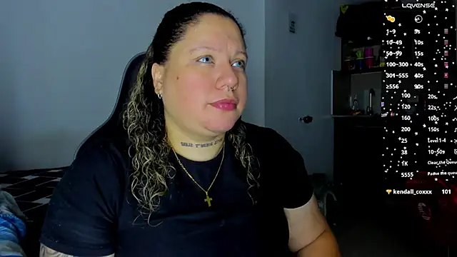 Snapshot of mariana_maze chatting on December 2024 07:13:02 AM mariana maze online show from December 2024 07:13:02 AM