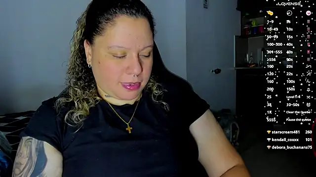 Snapshot of mariana_maze chatting on December 2024 10:17:02 AM mariana maze online show from December 2024 10:17:02 AM