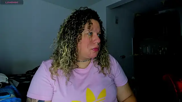 Snapshot of mariana_maze chatting on January 2025 04:16:02 AM mariana maze online show from January 2025 04:16:02 AM