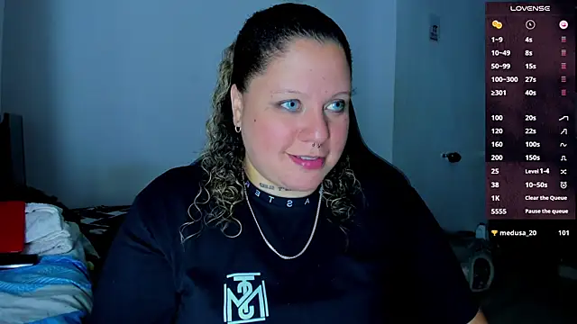 Snapshot of mariana_maze chatting on January 2025 07:26:01 AM mariana maze online show from January 2025 07:26:01 AM