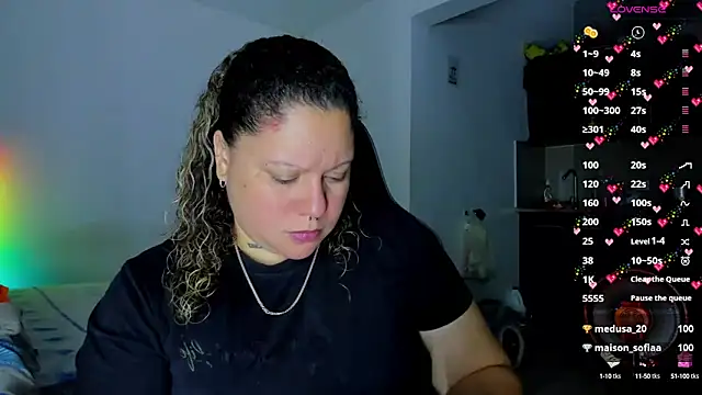 Snapshot of mariana_maze chatting on February 2025 06:30:02 AM mariana maze online show from February 2025 06:30:02 AM