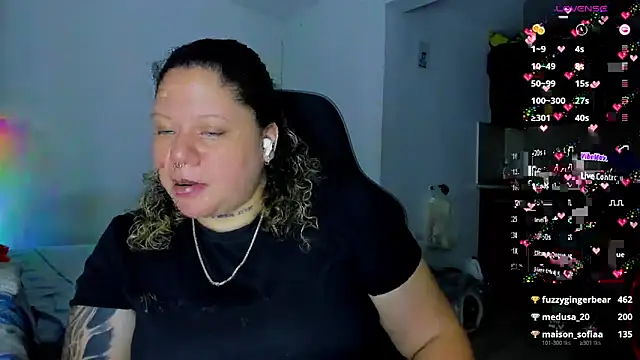 Snapshot of mariana_maze chatting on February 2025 09:41:01 AM mariana maze online show from February 2025 09:41:01 AM