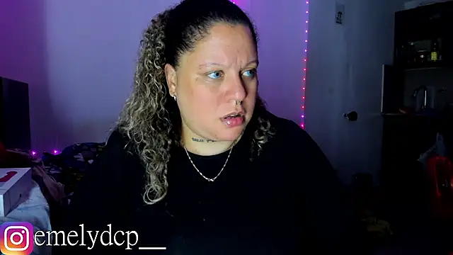 Snapshot of mariana_maze chatting on September 2025 04:57:02 AM mariana maze online show from September 2025 04:57:02 AM