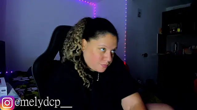 mariana maze online show from September 2025 06:06:01 AM