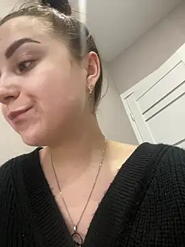 Snapshot of ellie_ssexy chatting on February 2025 04:51:02 AM ellie ssexy online show from February 2025 04:51:02 AM
