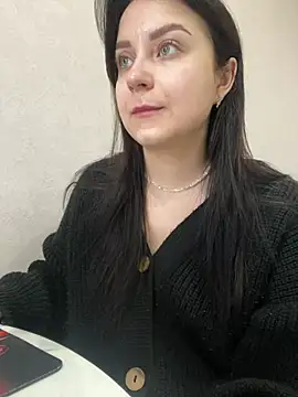 Snapshot of ellie_ssexy chatting on March 2025 04:57:02 AM ellie ssexy online show from March 2025 04:57:02 AM