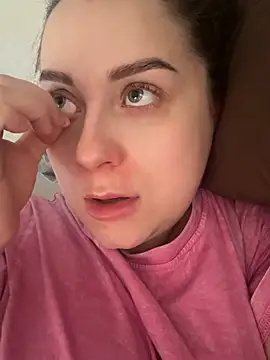 Snapshot of ellie_ssexy chatting on February 2026 05:25:02 AM ellie ssexy online show from February 2026 05:25:02 AM