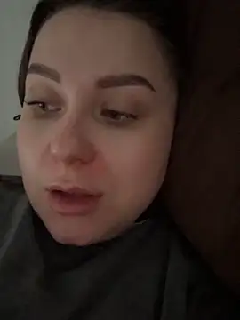 Snapshot of ellie_ssexy chatting on February 2026 05:15:01 AM ellie ssexy online show from February 2026 05:15:01 AM