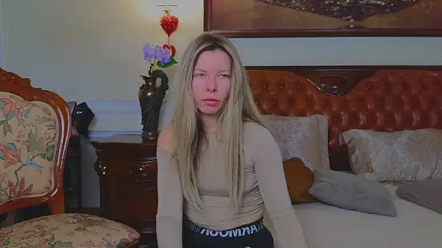 Real Tini online show from February 2026 06:10:02 AM