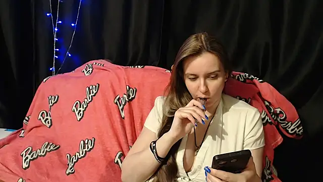 Milana69 online show from May 2026 04:48:02 PM