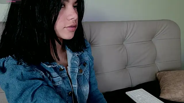 Snapshot of were-Naughty chatting on February 2025 04:32:01 PM were-Naughty online show from February 2025 04:32:01 PM