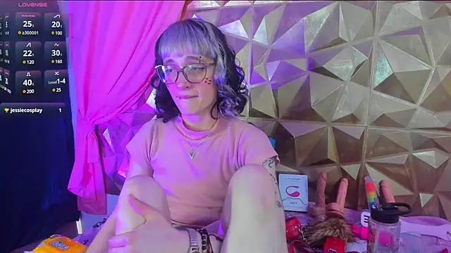 Snapshot of neeko_princes chatting on March 2025 03:18:02 PM neeko princes online show from March 2025 03:18:02 PM